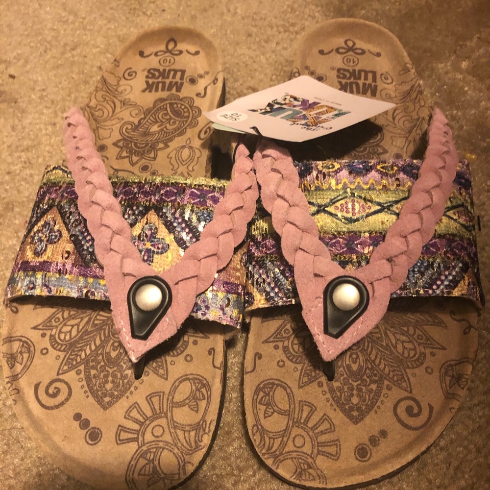 Muk Luks (2 pair)